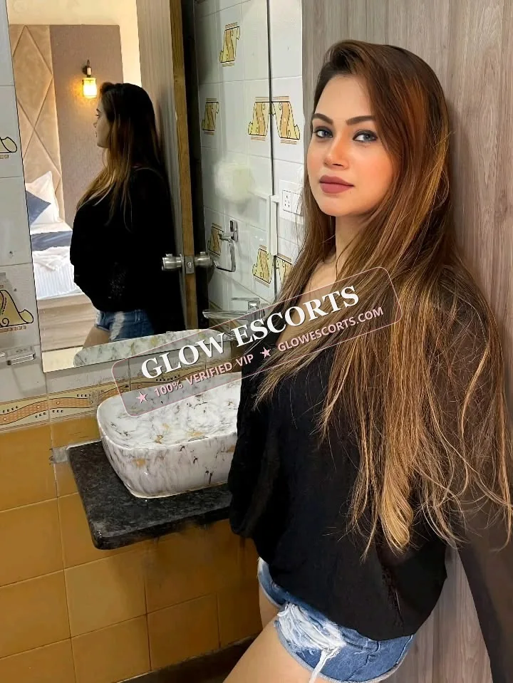 Neha - Navi Mumbai Vashi Call Girl